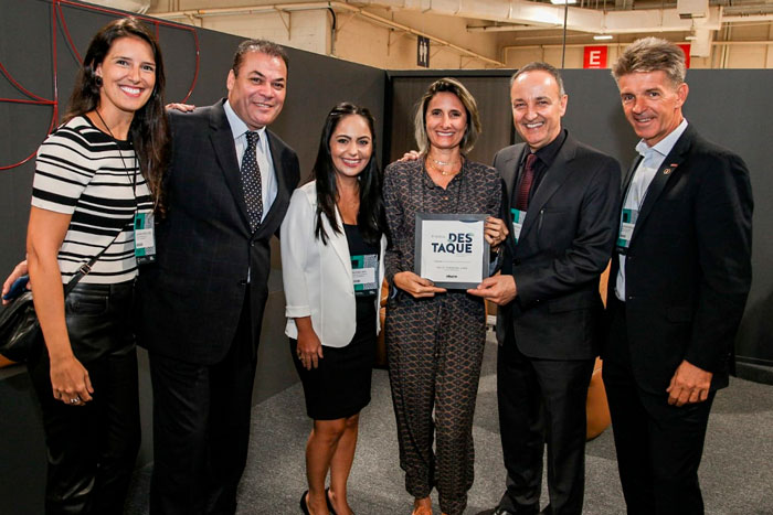 10 abrigo expo team eliane coatings 2019