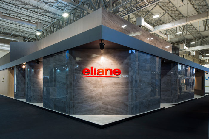 2 Eliane en capa Expo (16)