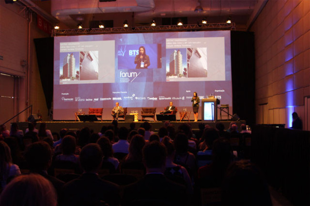 6 eliane técnica fala sobre fachadas ventiladas na expo revestir 2015