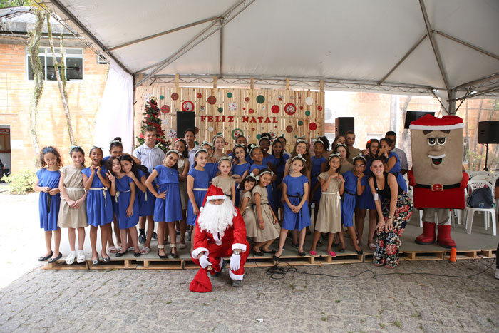 7 coral bairro da juventude apresentação natal eliane revestimentos 2018