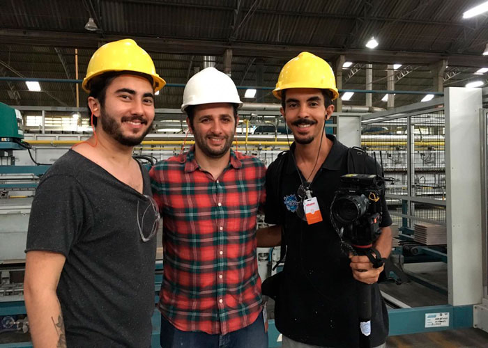 Manual do Mundo grava na Eliane